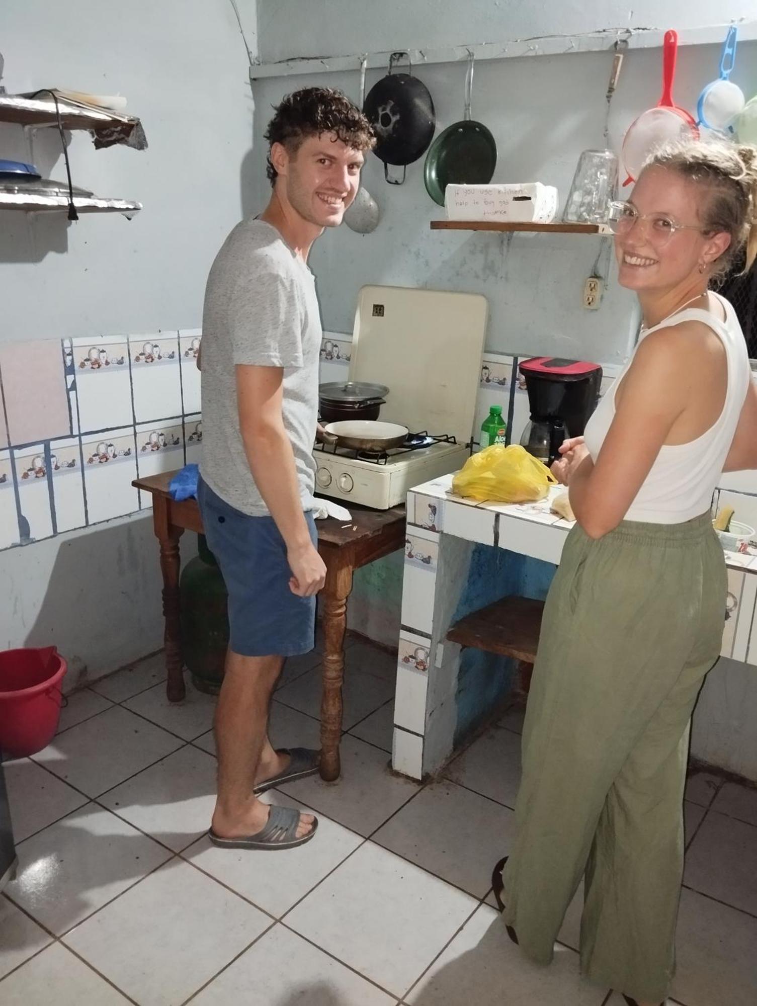El Gueis Hostel Бальге Экстерьер фото